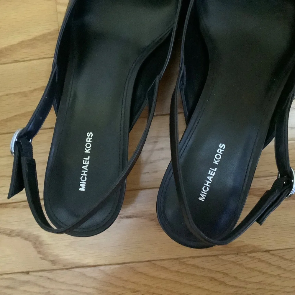 MICHAEL Michael Kors Jaden Leather Kitten Heel Sling Pumps Black SZ 9.5